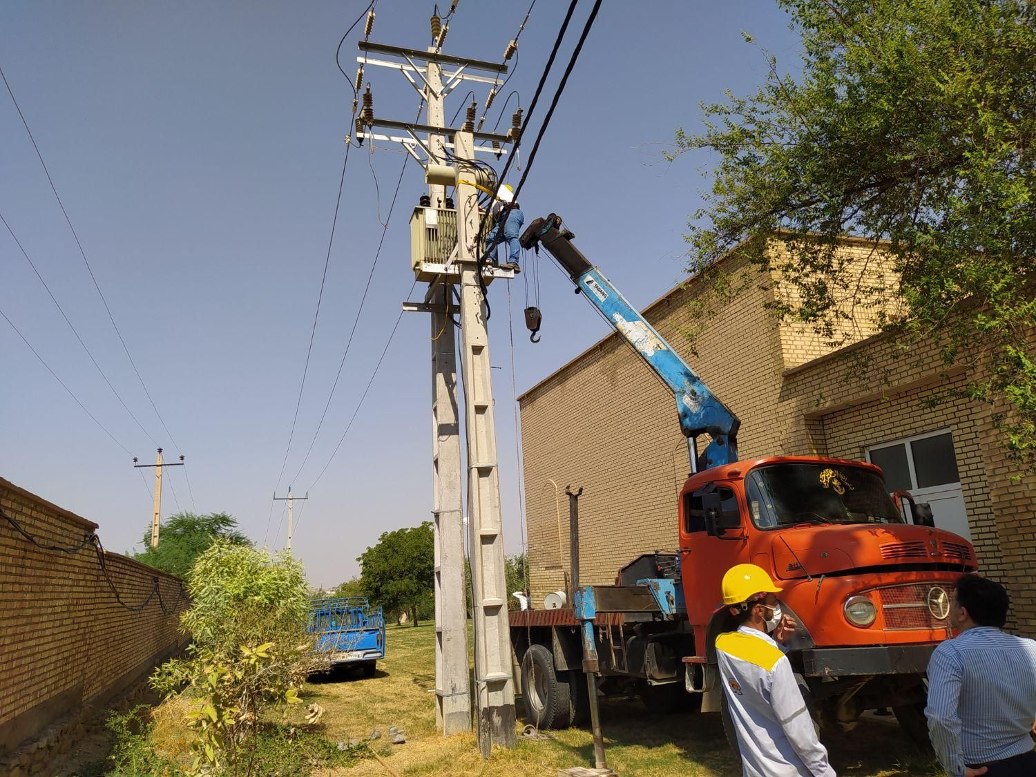 جرثقیل 5تن 911 اجارهی|خدمات حمل و نقل|شوشتر, |دیوار