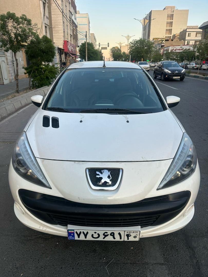 پژو 207i اتوماتیک، مدل ۱۳۹۰|خودرو سواری و وانت|تهران, سعادت‌آباد|دیوار