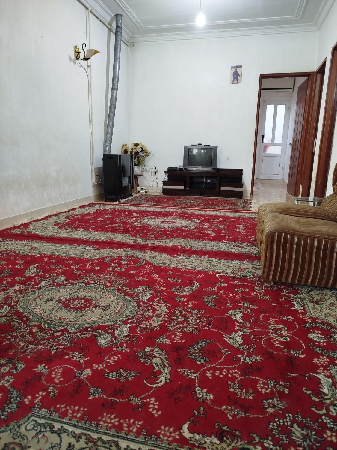 اجاره روزانه سوییت آپارتمان  فلکه گاز|اجارهٔ کوتاه‌مدت آپارتمان و سوئیت|رشت, نظری|دیوار