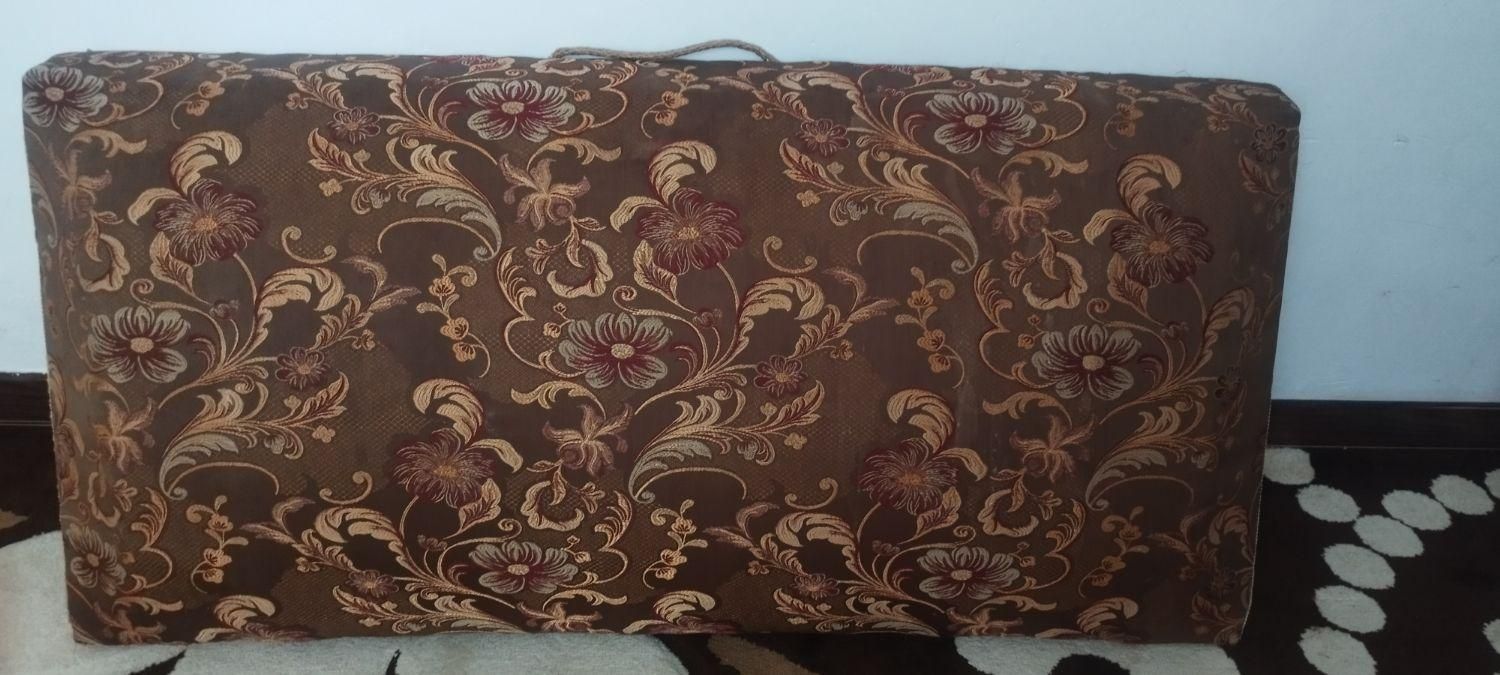 پشتی مخطه|پشتی|اصفهان, شهرک کاوه|دیوار