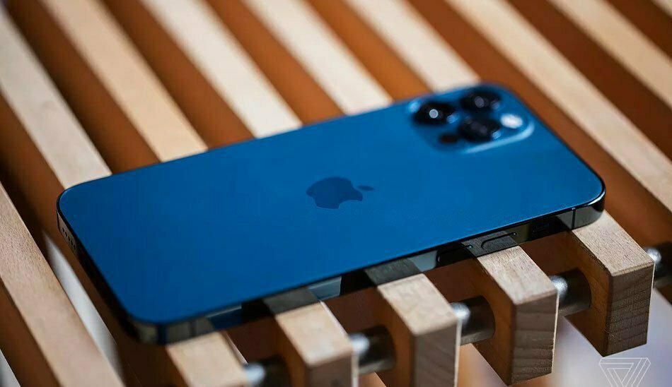 اپل iPhone 12 Pro Max با حافظهٔ ۲۵۶ گیگابایت|موبایل|مشهد, سجاد شهر|دیوار