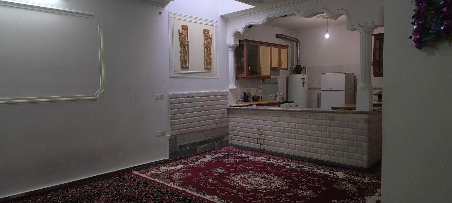 رهن خانه ویلایی 105متری در رباط کریم|اجارهٔ خانه و ویلا|رباط‌کریم, رباط‌کریم|دیوار