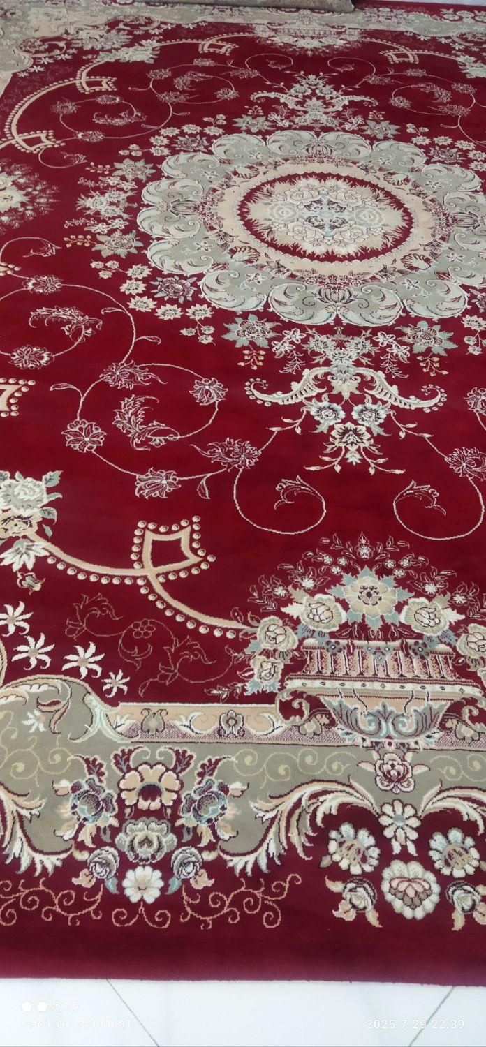 فرش نگین کویر یزد سالم تضمینی ببر|فرش|نیشابور, هفده شهریور|دیوار