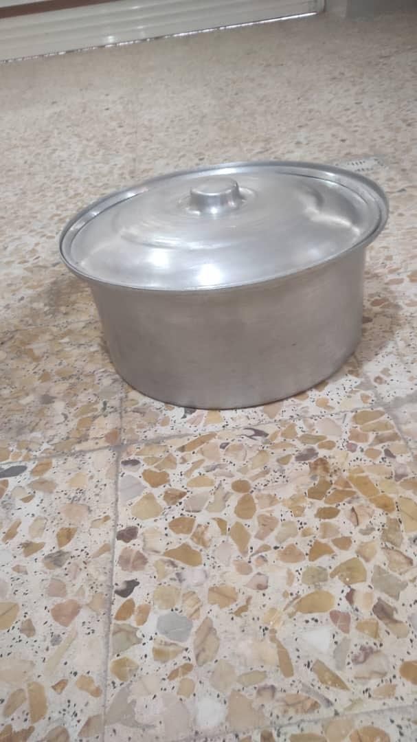 دیگ روی قدیمی|ظروف پخت‌وپز|رشت, گلزاران|دیوار