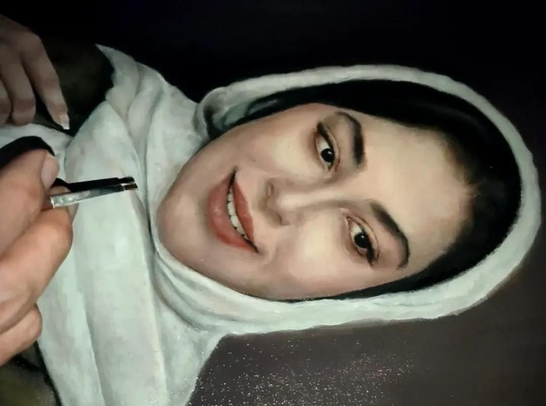 سفارش تابلو نقاشی حرفه‌ای چهره رنگ روغن|تابلو، نقاشی، عکس|قم, نیروگاه|دیوار