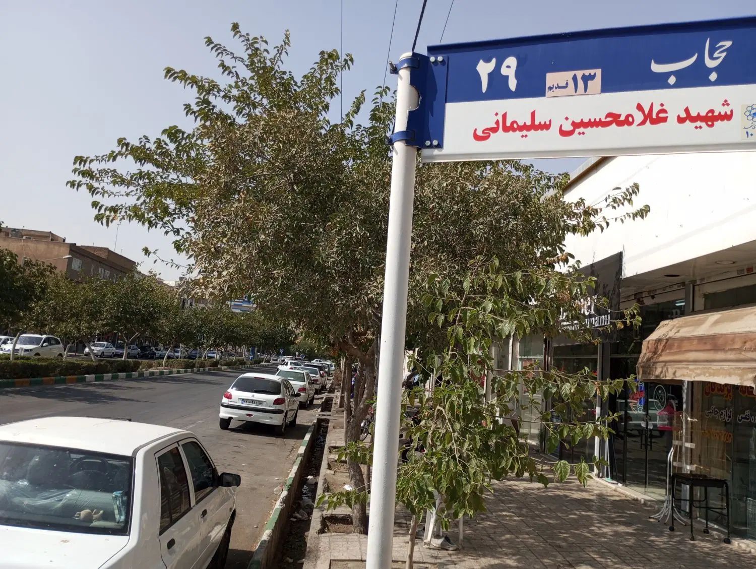 مغازه تجاری نبش حجاب ۲۹|اجارهٔ مغازه و غرفه|مشهد, ولیعصر (شهرک غرب)|دیوار