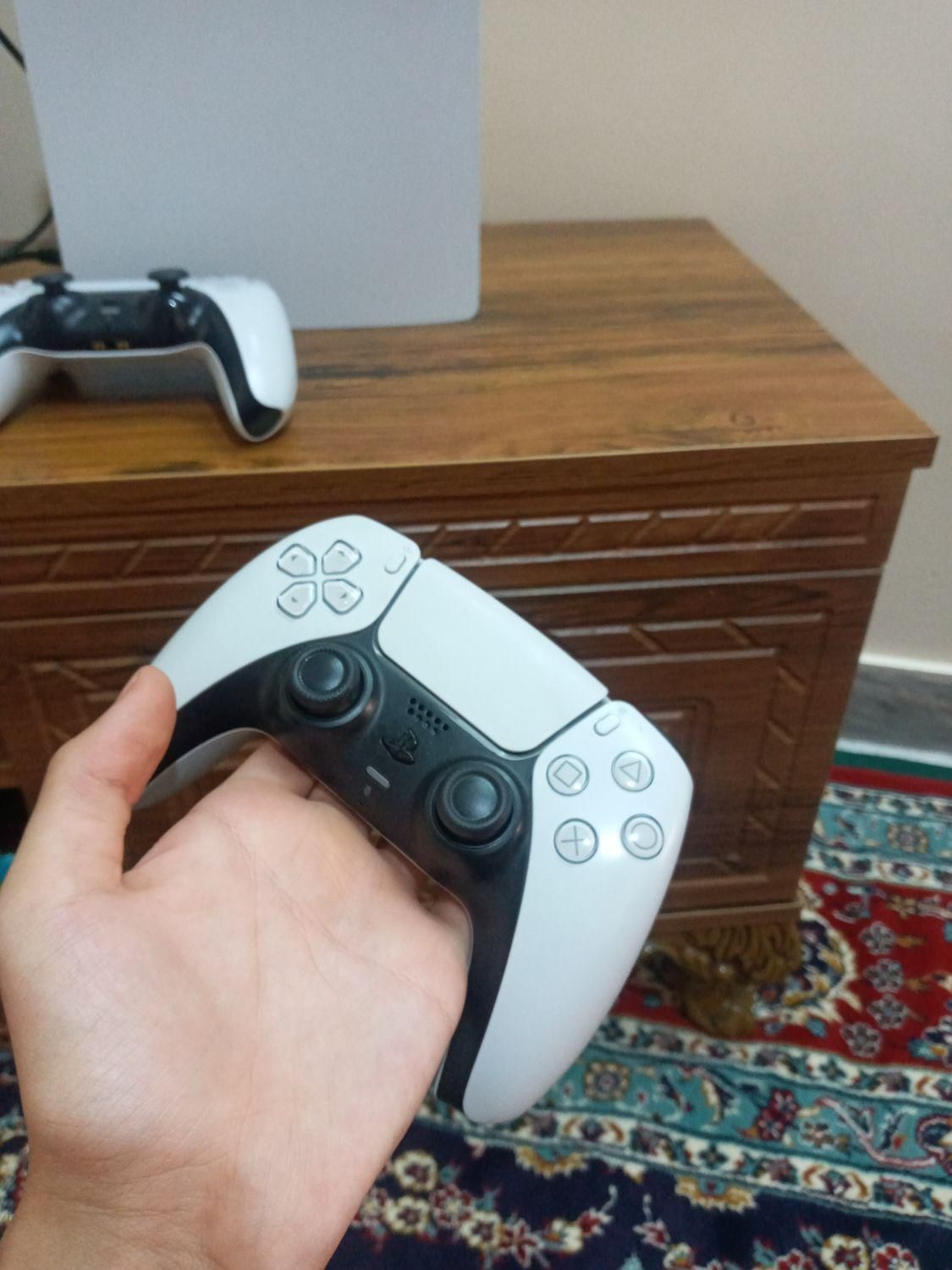 ps5 slim دو دسته بهمراه گیم فروش و معاوضه باموتور|کنسول، بازی ویدئویی و آنلاین|کرج, حصارک|دیوار