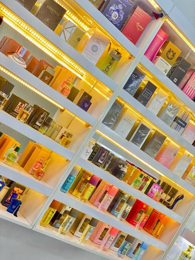 عطر و ادکلن ساتین(خالص و باکیفیت)|آرایشی، بهداشتی، درمانی|تهران, دربند|دیوار