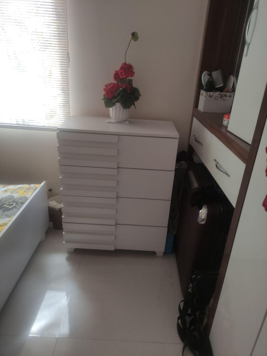 سرویس خواب بزرگسال|تخت و سرویس خواب|شهرکرد, |دیوار