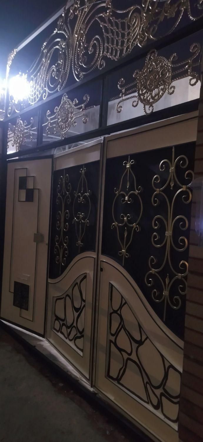 رنگ امیزی درب ورودی منازل ،باغ، مغازه،اداره|خدمات پیشه و مهارت|ارومیه, |دیوار