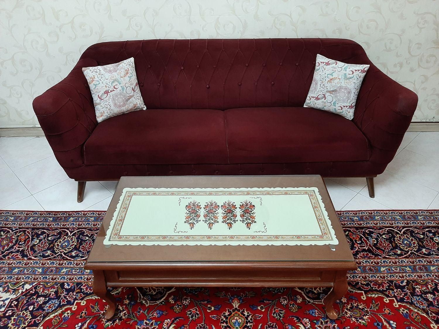 کاناپه ۳نفره و میز جلو مبلی|مبلمان خانگی و میز عسلی|فردیس, |دیوار