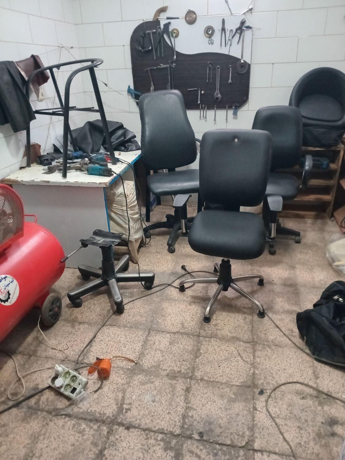 تعمیرصندلی اداری چرخ دار جک دار در محل|خدمات پیشه و مهارت|کرمان, |دیوار