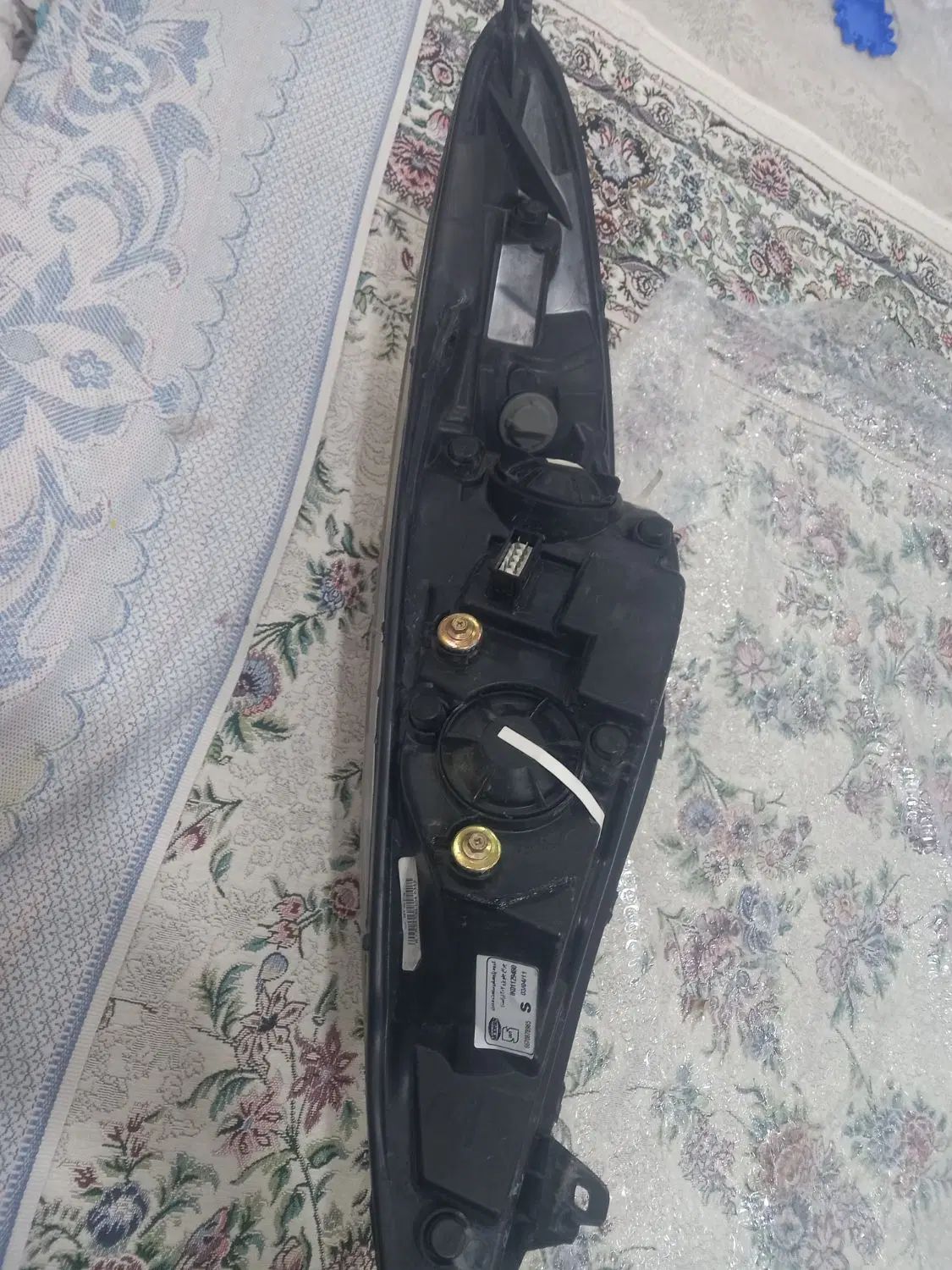 چراغ جلوسمت راست پژو۲۰۷درحدنویکسال کارکرده|قطعات یدکی و لوازم جانبی|قرچک, ولی آباد|دیوار