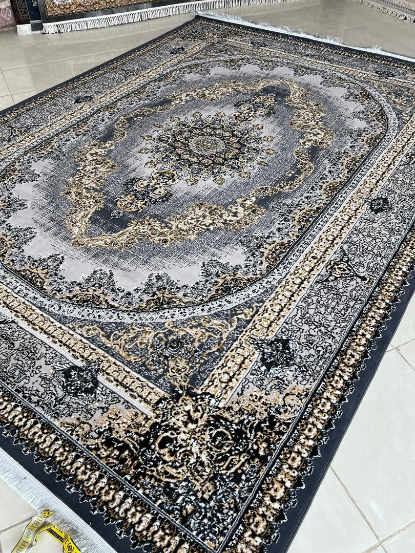 فرش فرابافت|فرش|اندیشه, اندیشه فاز ۱|دیوار