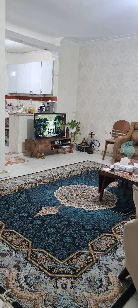 ۷۰متر۲خواب پارکینگدارطبقه اول محمدشهر فردوسی رودکی|اجارهٔ آپارتمان|محمدشهر, شهرک چمران|دیوار