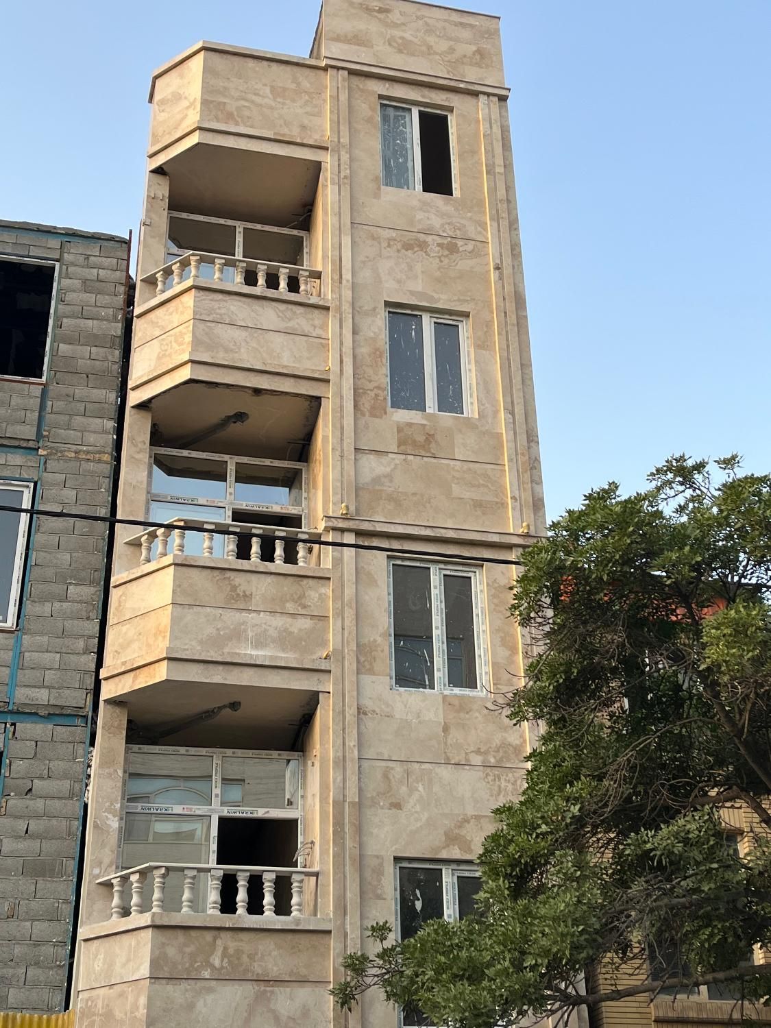 اپارتمان ۶۸متری نوساز خاکزادی3 طبقه دوم صفر|فروش آپارتمان|مشهد, گاز|دیوار