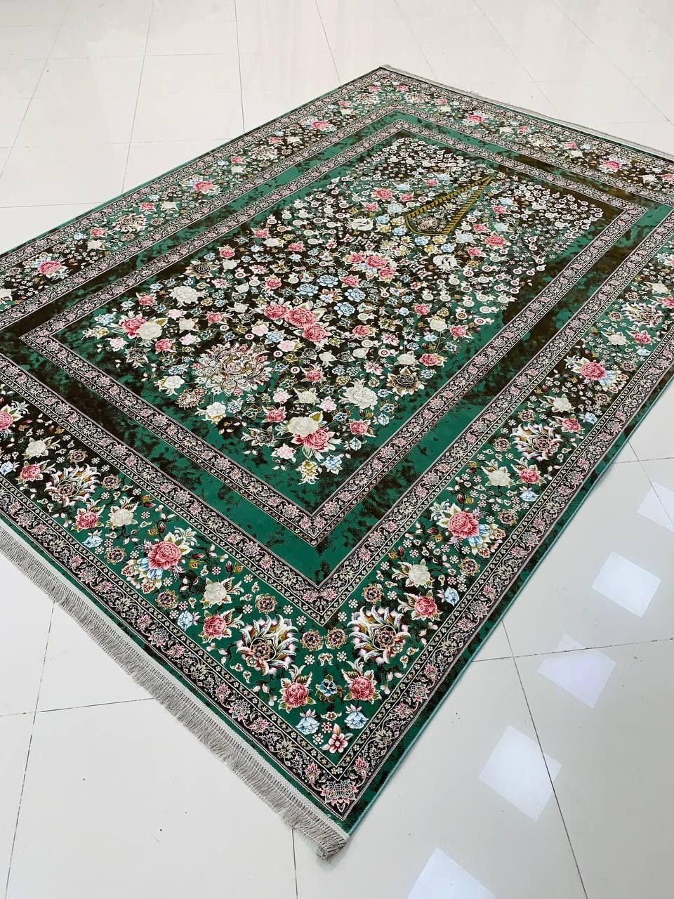 باغ گل در دورنگ|فرش|یزد, |دیوار
