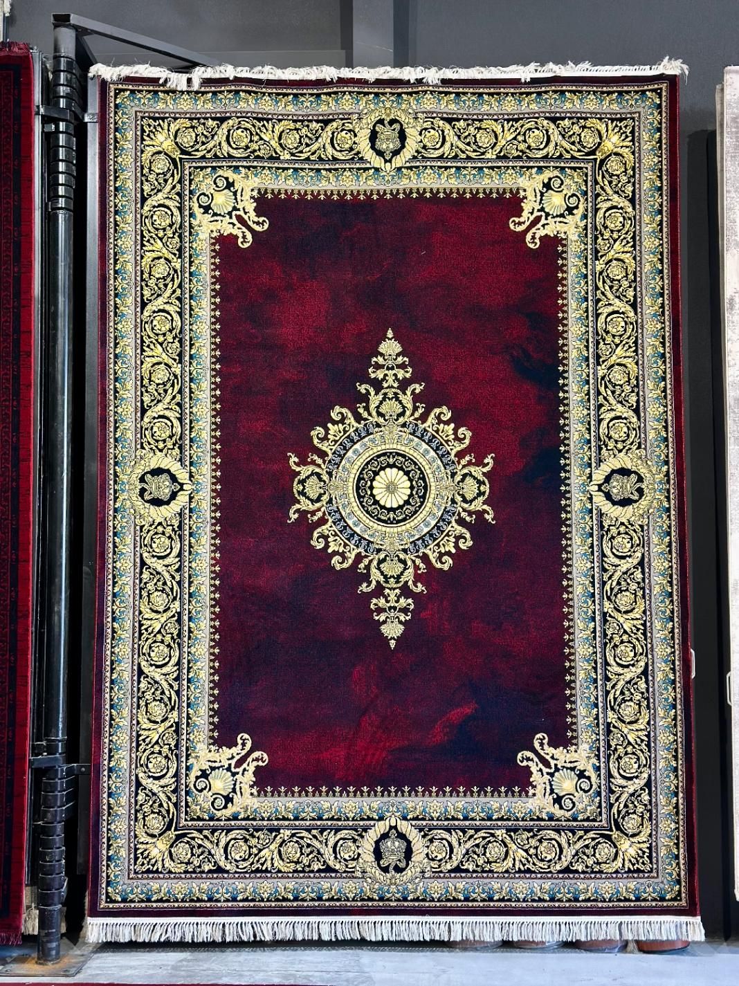 نقش ژیوا ۱۰۰۰ شانه فرش فرشتگان|فرش|شیراز, شهرک گلها|دیوار