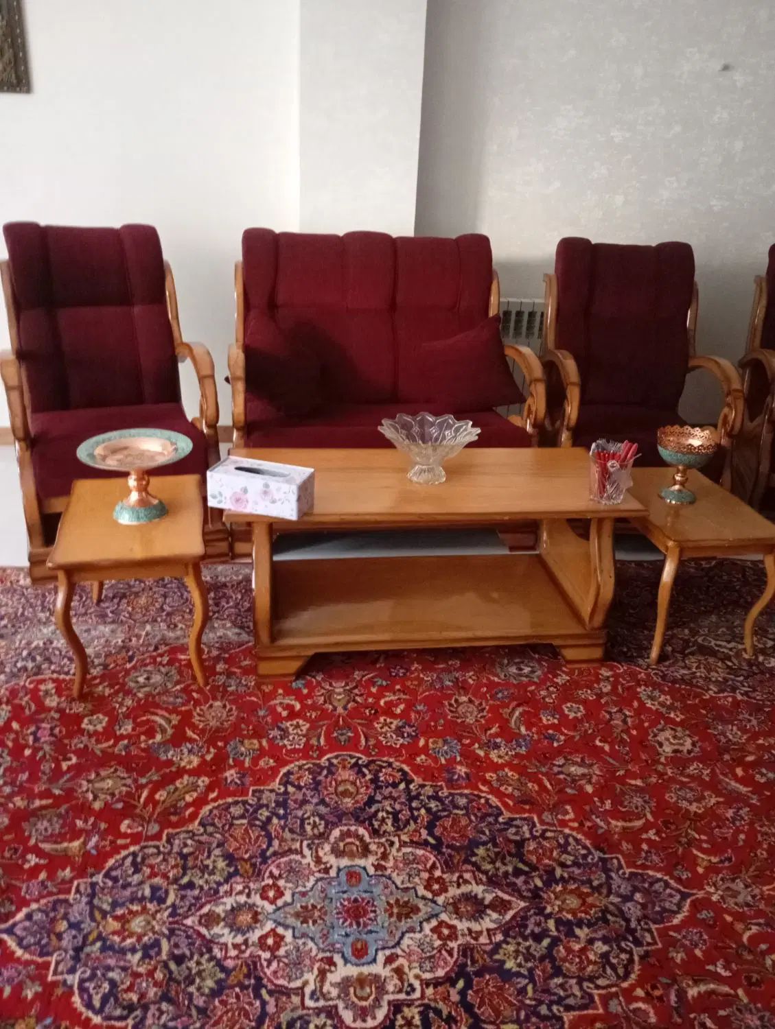 مبلمان خانگی|مبلمان خانگی و میز عسلی|اصفهان, باغ زیار|دیوار
