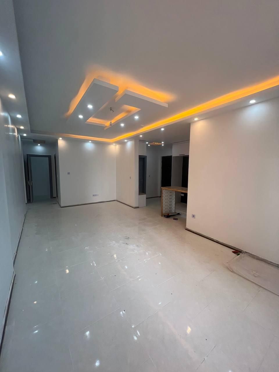 فاز۱۱ پردیس طبقه ۸ ویودار تک بلوک قابل سکونت|فروش آپارتمان|پردیس, فاز ۱۱|دیوار