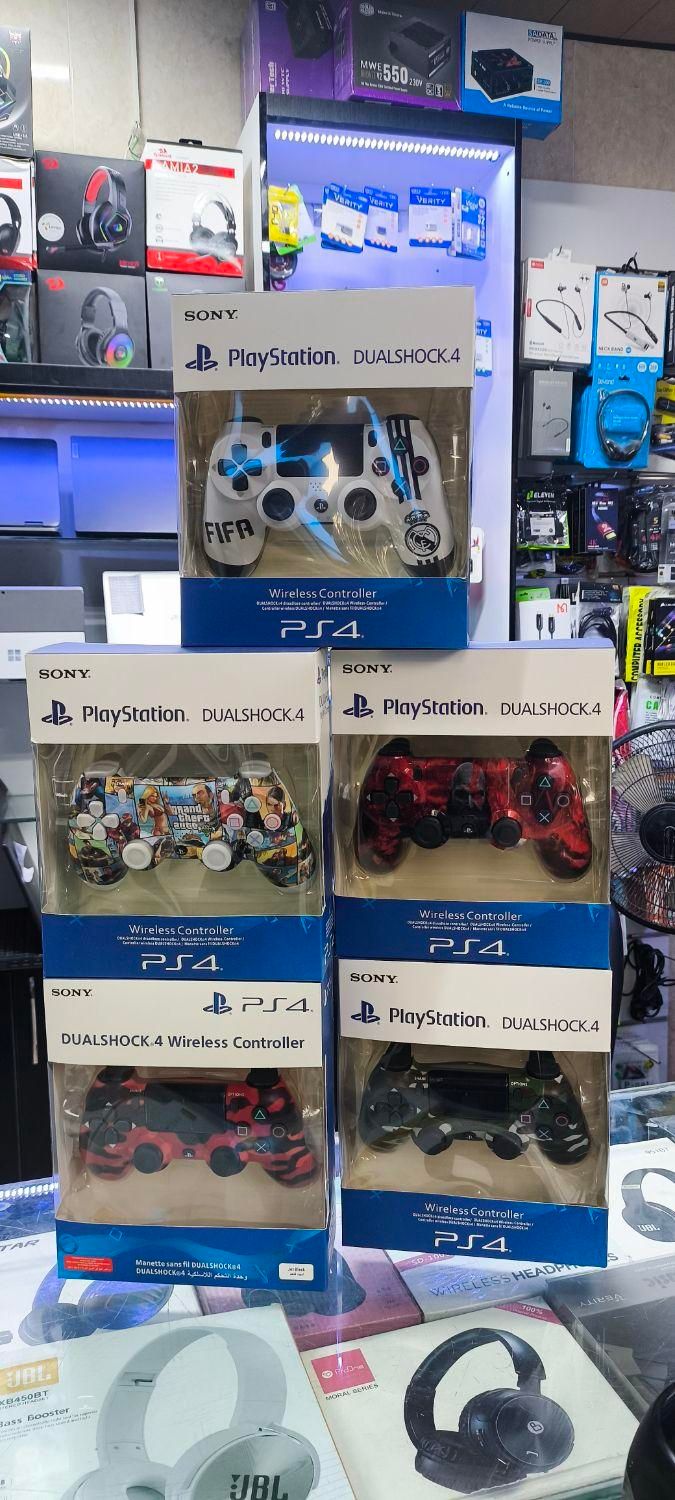دسته ps5 دسته ps4 شارژر کیف تجهیزات کنسول|کنسول، بازی ویدئویی و آنلاین|ساوه, |دیوار