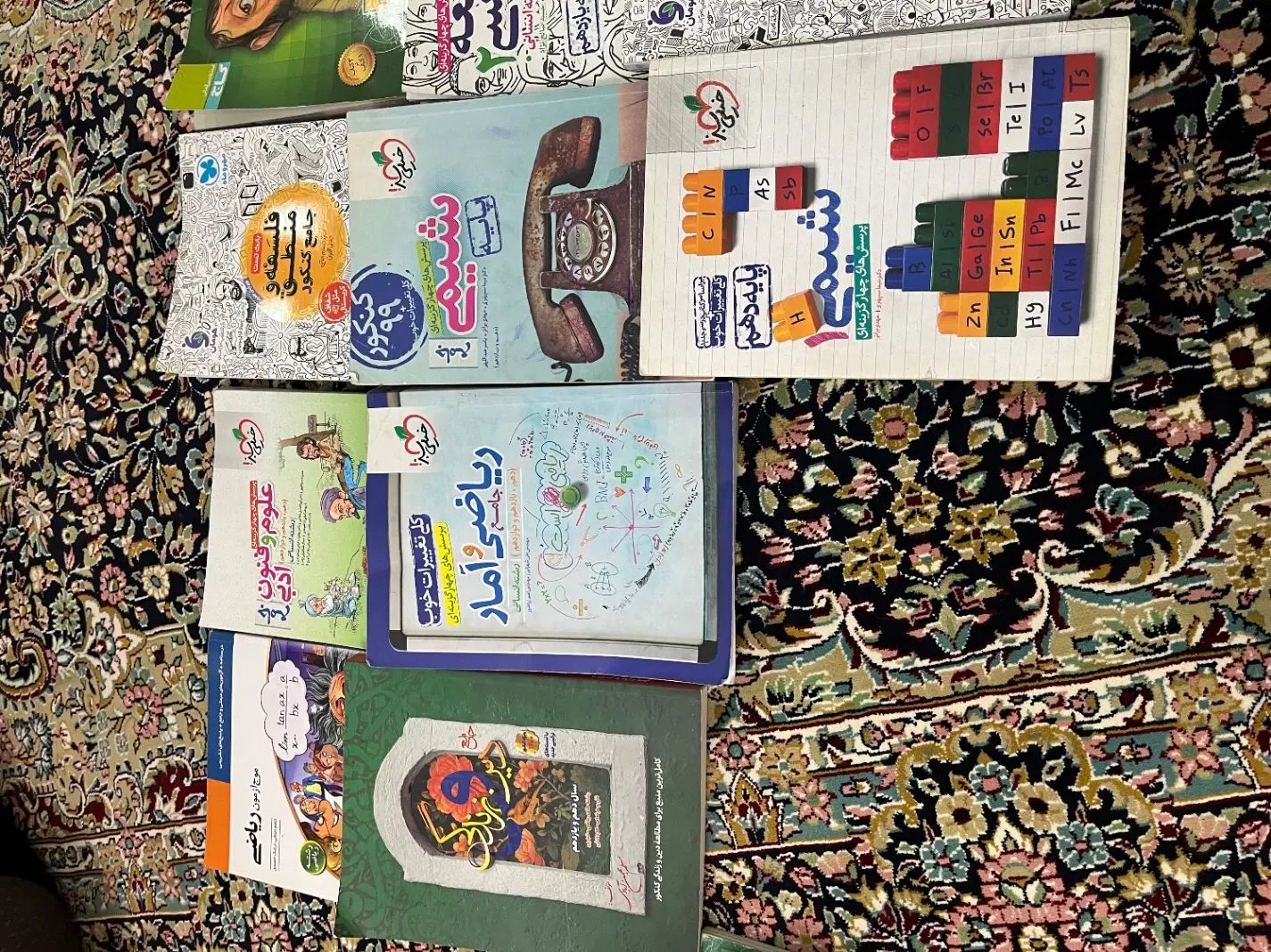 کتابهای کمک اموزشی دهم و یازدهم رشته انسانی|کتاب و مجله آموزشی|تهران, جوادیه|دیوار