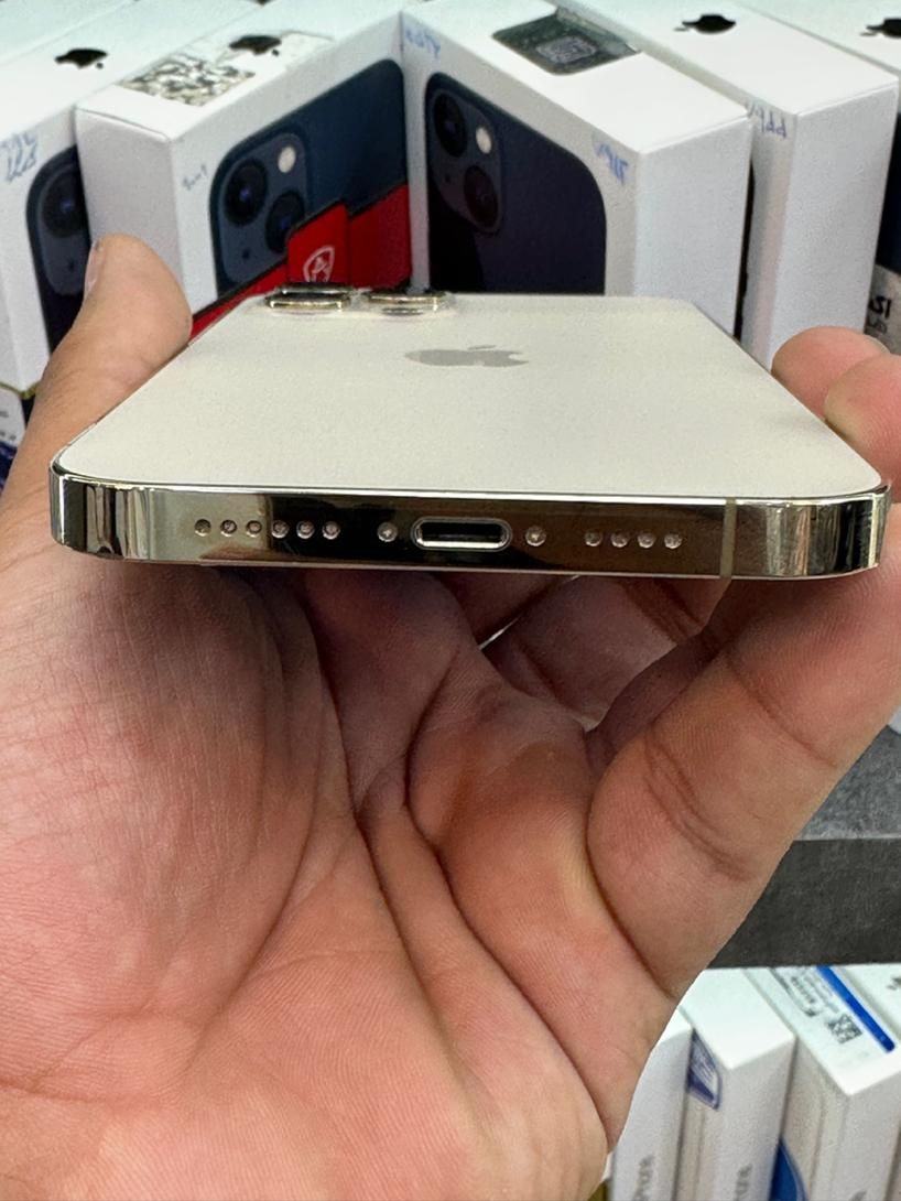 اپل iPhone 12 Pro Max با خرید ضمانت طلا|موبایل|اصفهان, احمدآباد|دیوار