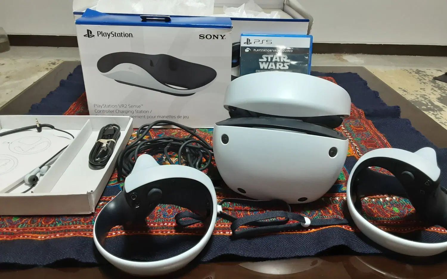 فروش پک کامل عینک واقعیت مجازی psvr2|کنسول، بازی ویدئویی و آنلاین|تهران, تهرانسر مرکزی|دیوار