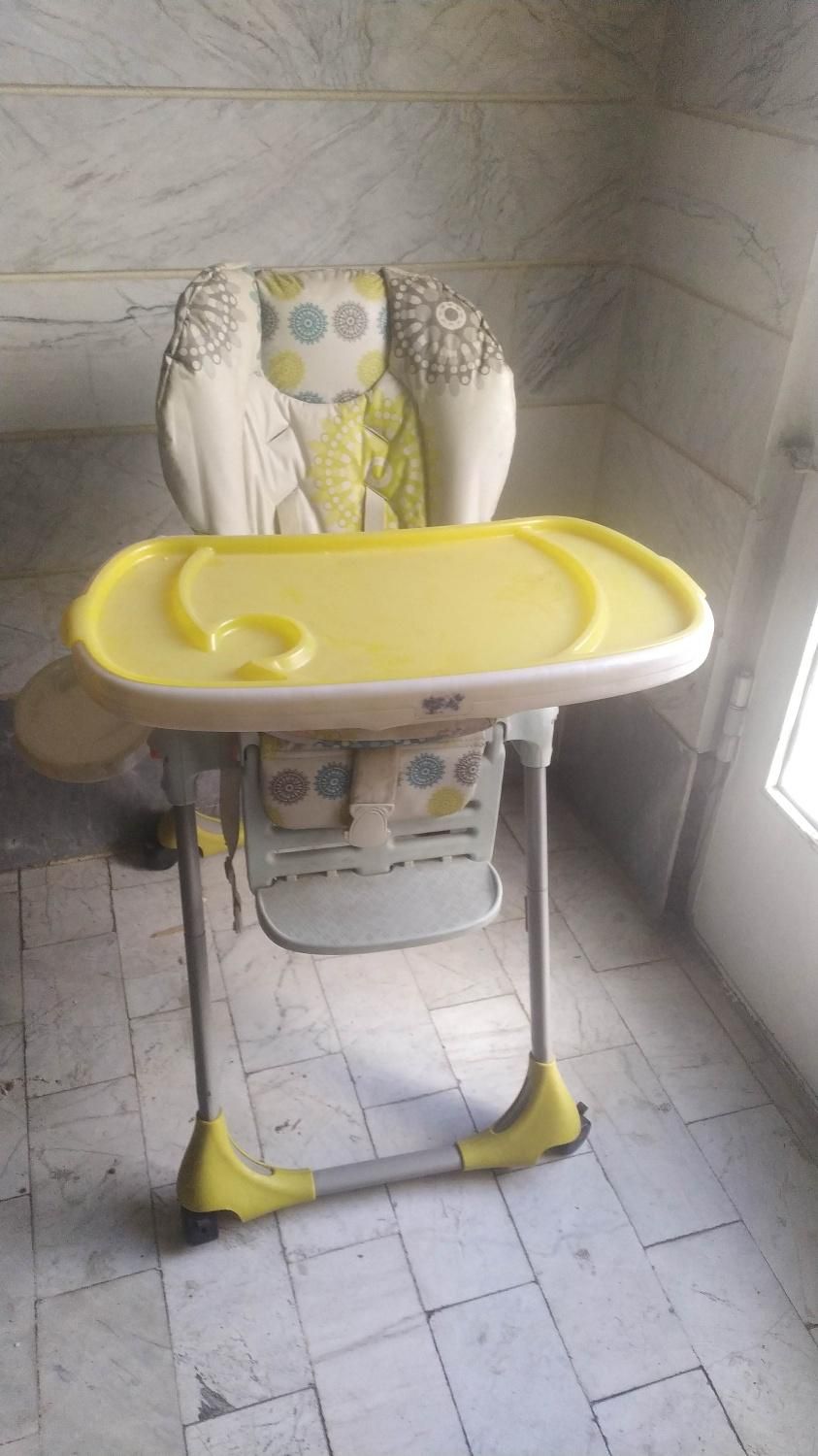 صندلی غذای کودک|تخت و صندلی بچه|تهران, هفت چنار|دیوار