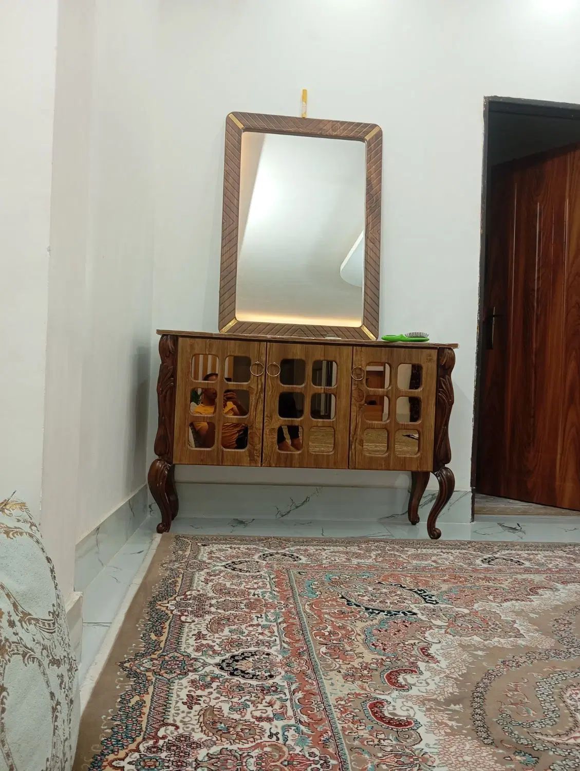 کمددراور|جاکفشی، کمد، دراور|مشهد, تبادکان|دیوار