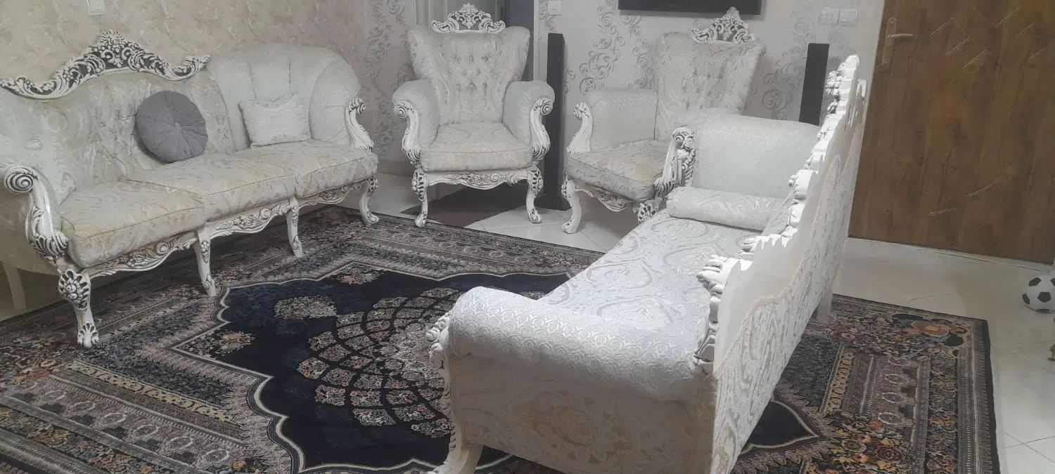 مبل در حد نو.قیمت توافقی|مبلمان خانگی و میز عسلی|تهران, شهرک ولیعصر شمالی|دیوار