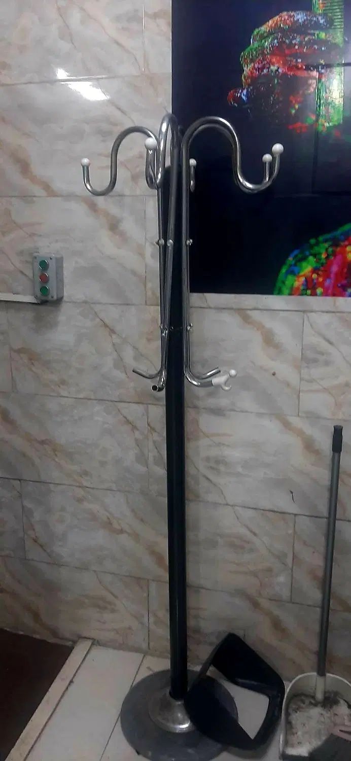جالباسی|بندرخت و رخت‌آویز|تهران, تهران‌نو|دیوار