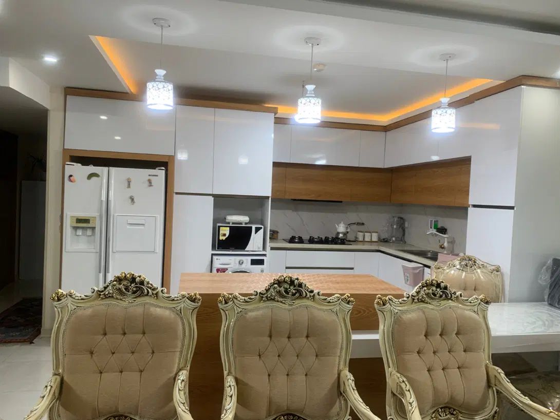 آپارتمان ۱۴۴ متری فول دیزاین دو کله نمای شهر و کوه|فروش آپارتمان|اصفهان, کوی ولی عصر|دیوار