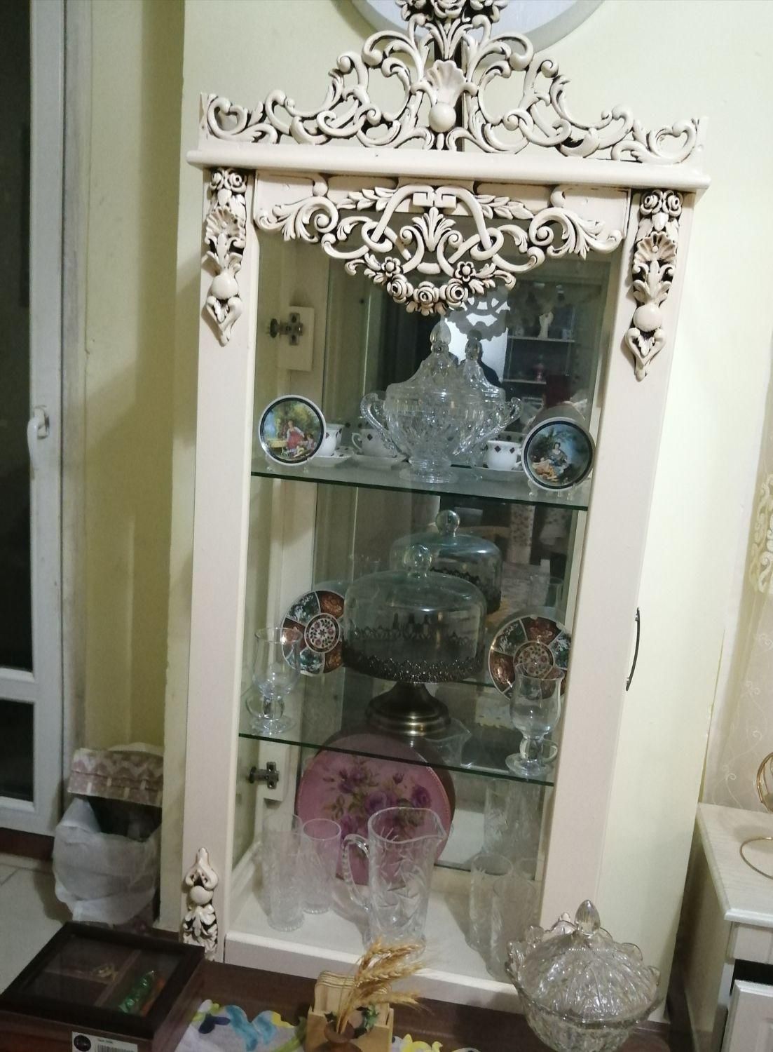 مینی بوفه|بوفه، ویترین، کنسول|رشت, نظری|دیوار