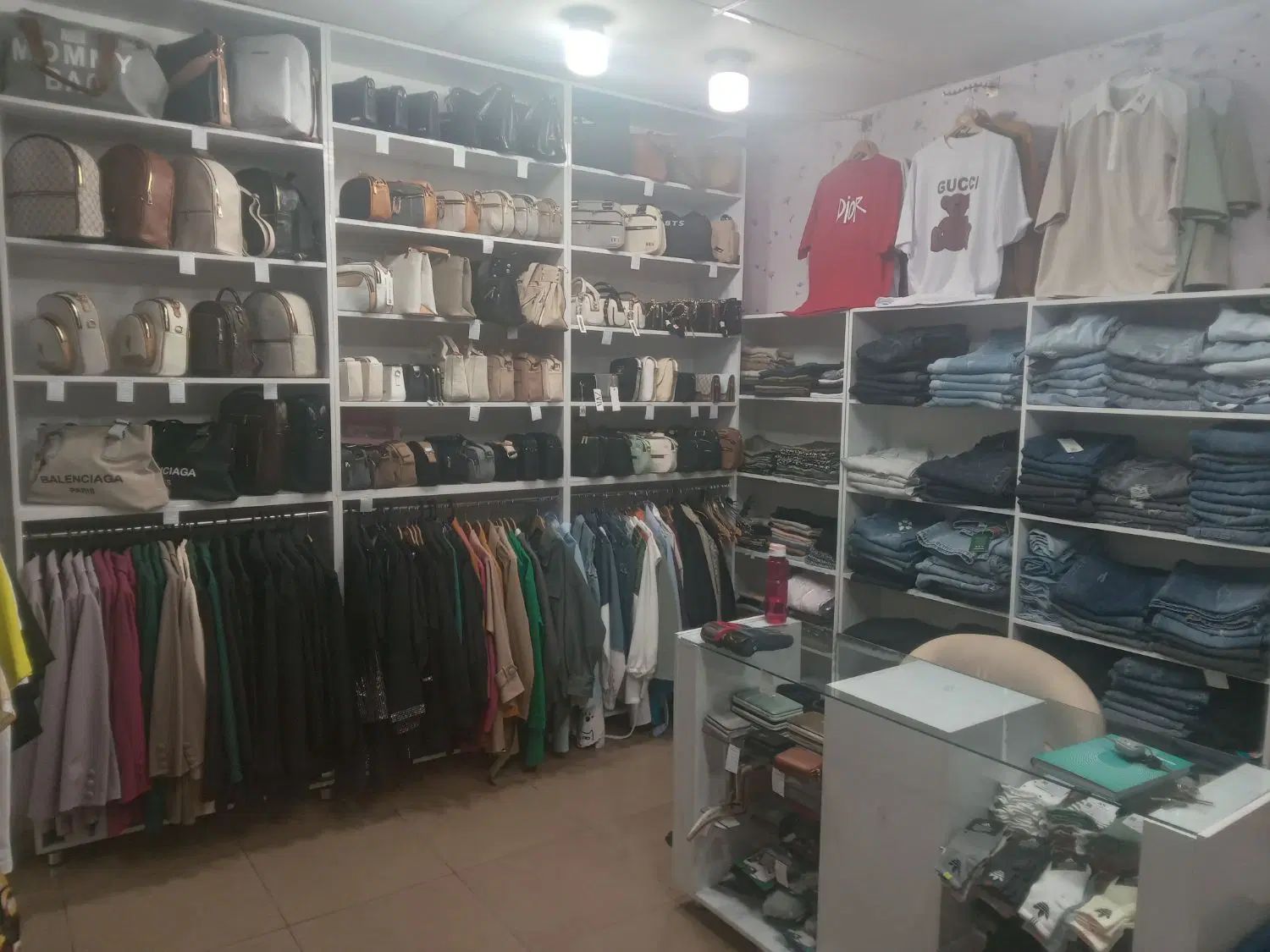 فروش انواع روسری ،شال،کیف، مانتو ،شلوار و کت|لباس|خرمدره, |دیوار