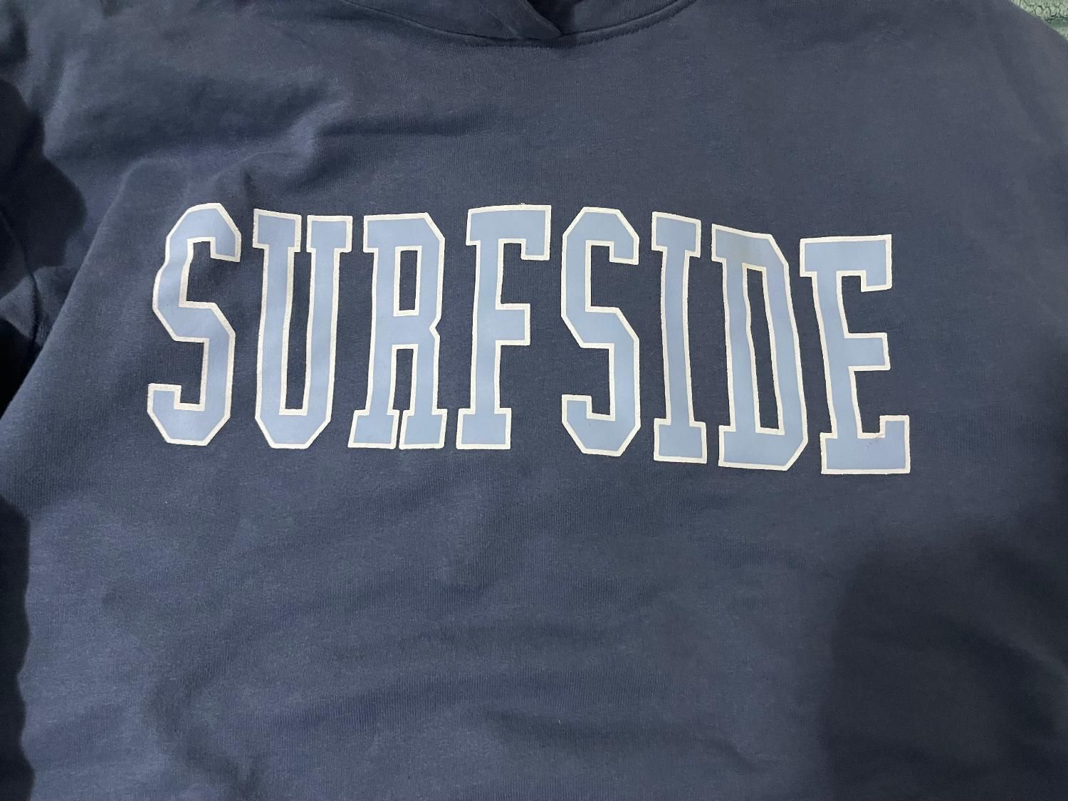 هودی آکبند|لباس|بندر انزلی, سپه|دیوار