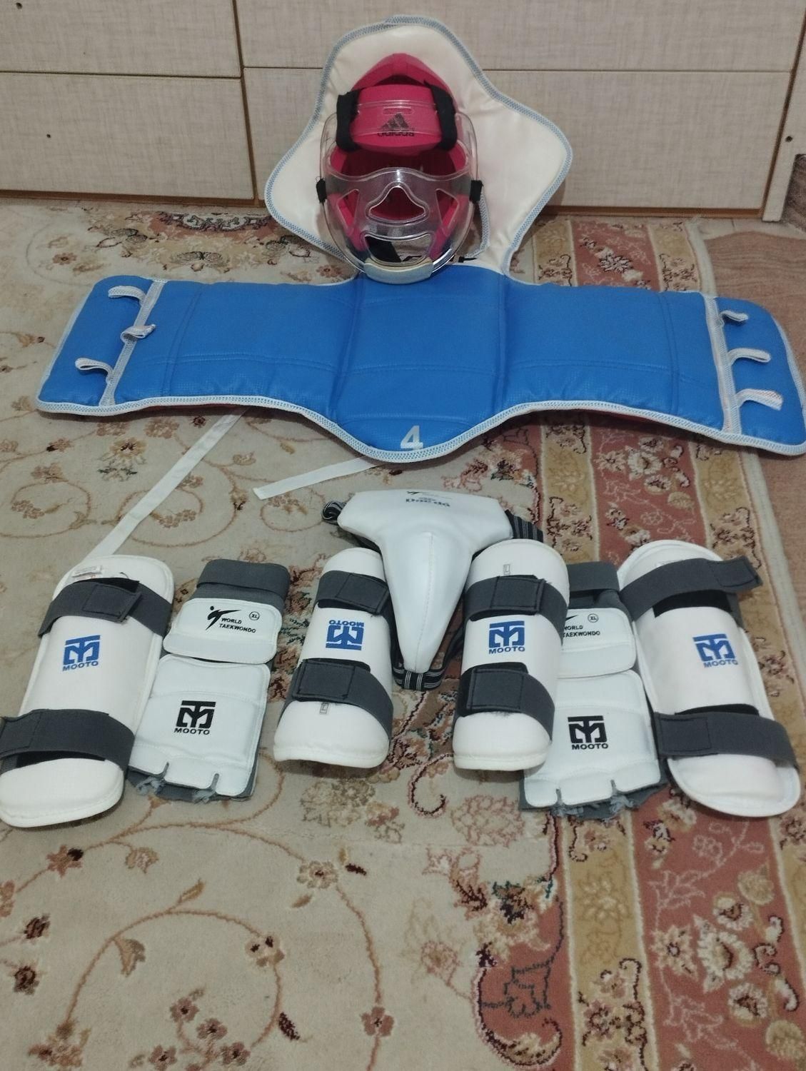 هوگو تکواندو|تجهیزات ورزشی|لاهیجان, لیل|دیوار