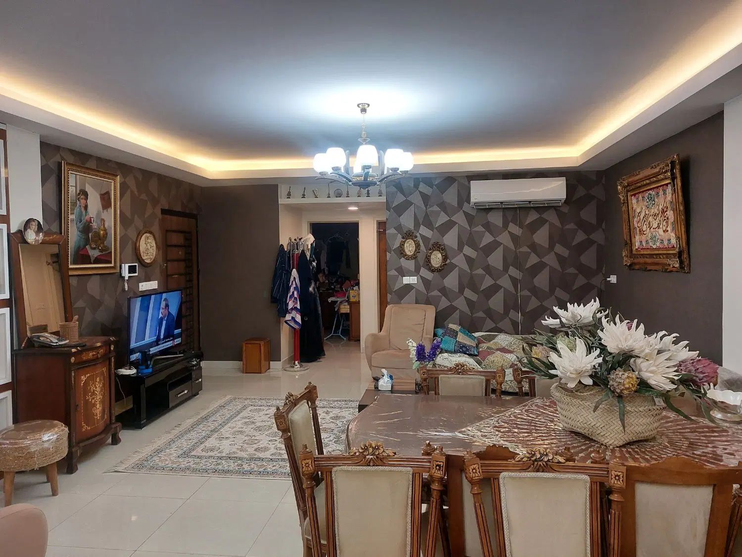 آپارتمان ۱۲۳م نوروزیان فروشی معاوضه با واحدکوچیکتر|فروش آپارتمان|قزوین, |دیوار