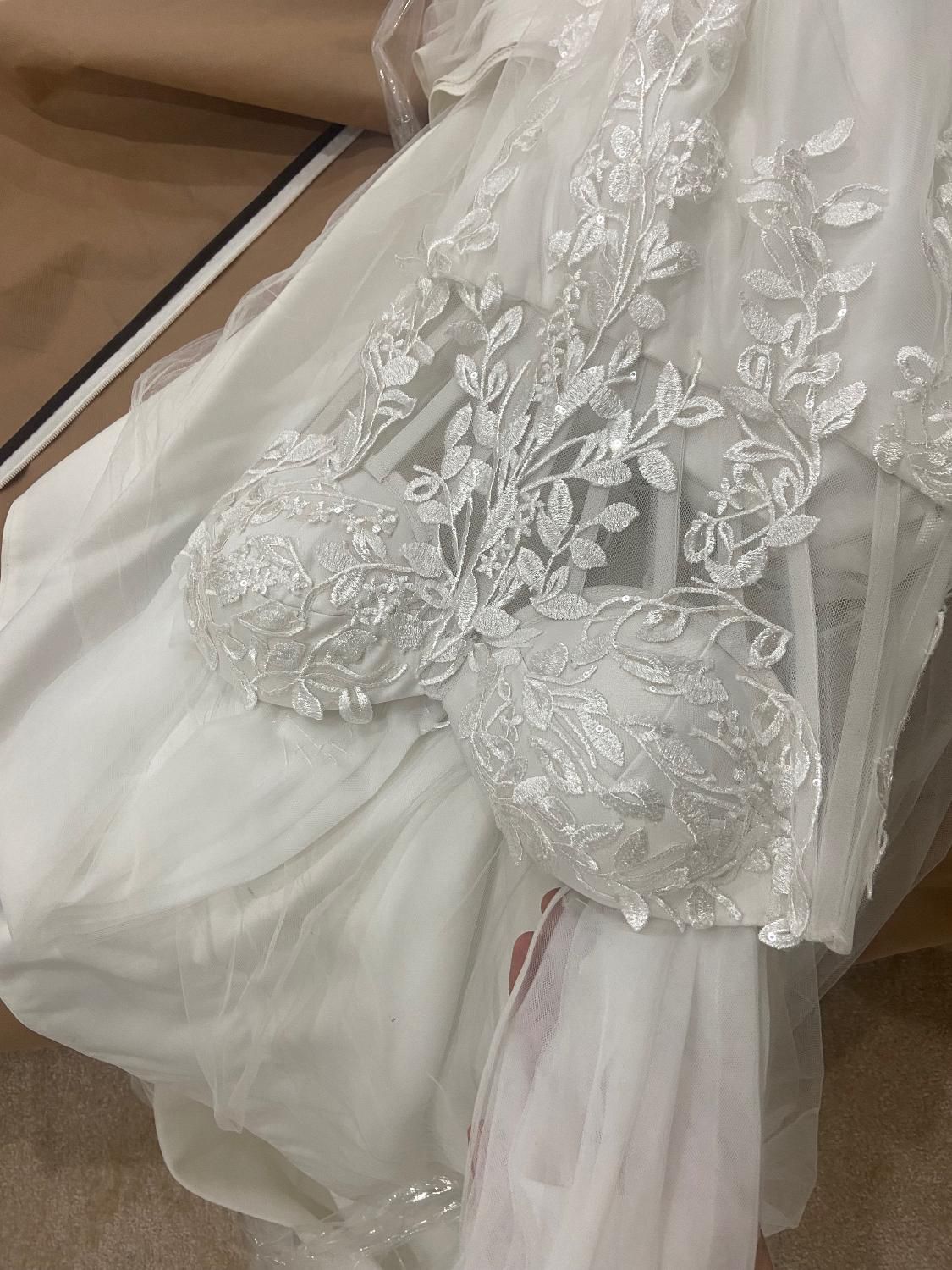 لباس عروس|لباس|کرج, گوهردشت|دیوار