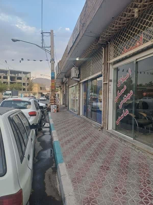 اجاره مغازه 38متر نوساز ویلاشهر ویلای شمالی|اجارهٔ مغازه و غرفه|نجف‌آباد, ویلاشهر|دیوار