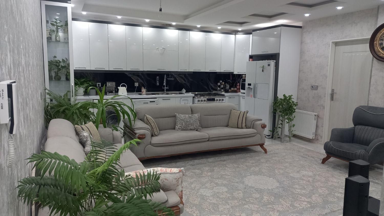 فروش خانه ویلایی  ۵ خوابه در منصورآباد سند تک برگ|فروش خانه و ویلا|شیراز, منصورآباد|دیوار