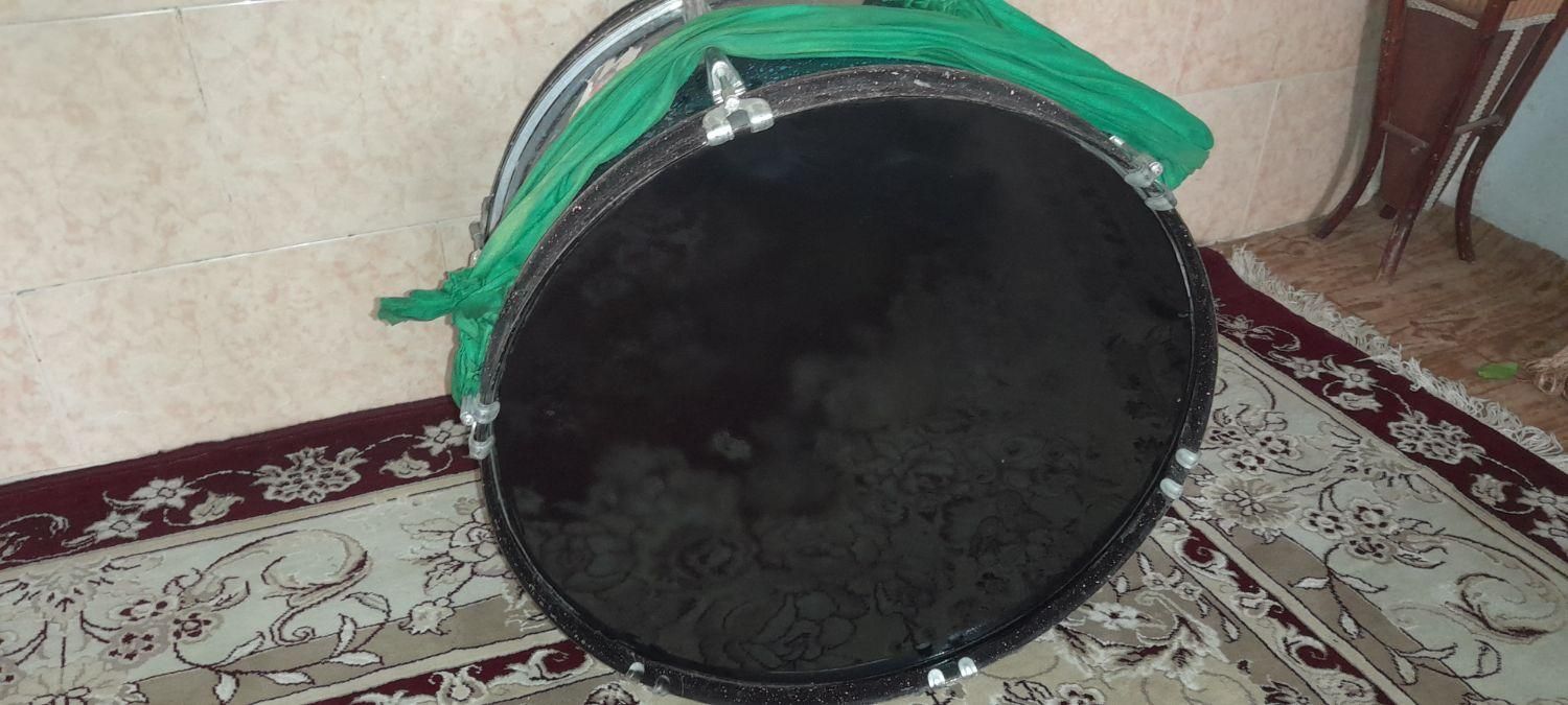 طبل|درام و پرکاشن|بروجرد, |دیوار