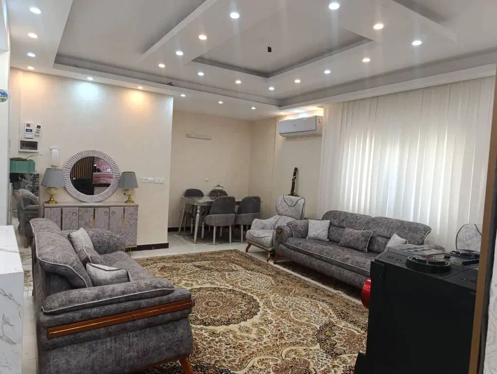 ابریشم / مجتمع ارغوان/ واحد بزرگ ۹۵ متر / ویو باز|فروش آپارتمان|چهارباغ, |دیوار