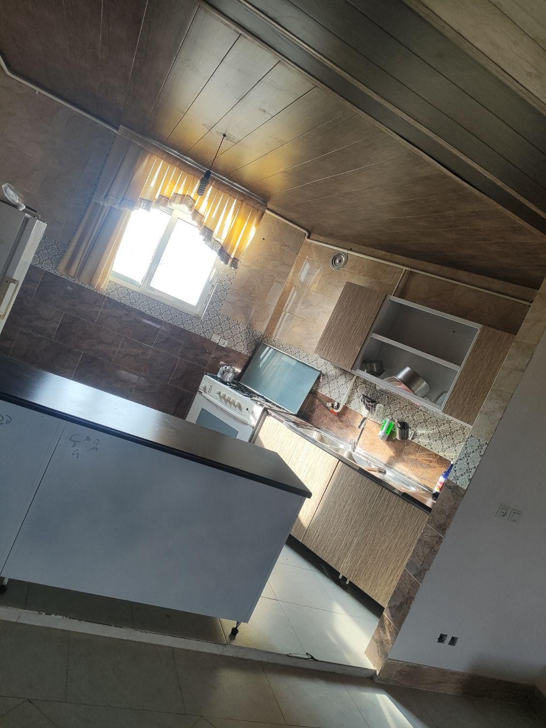 اجاره روزانه سوییت در فولادشهر|اجارهٔ کوتاهمدت آپارتمان و سوئیت|فولادشهر, B4|دیوار