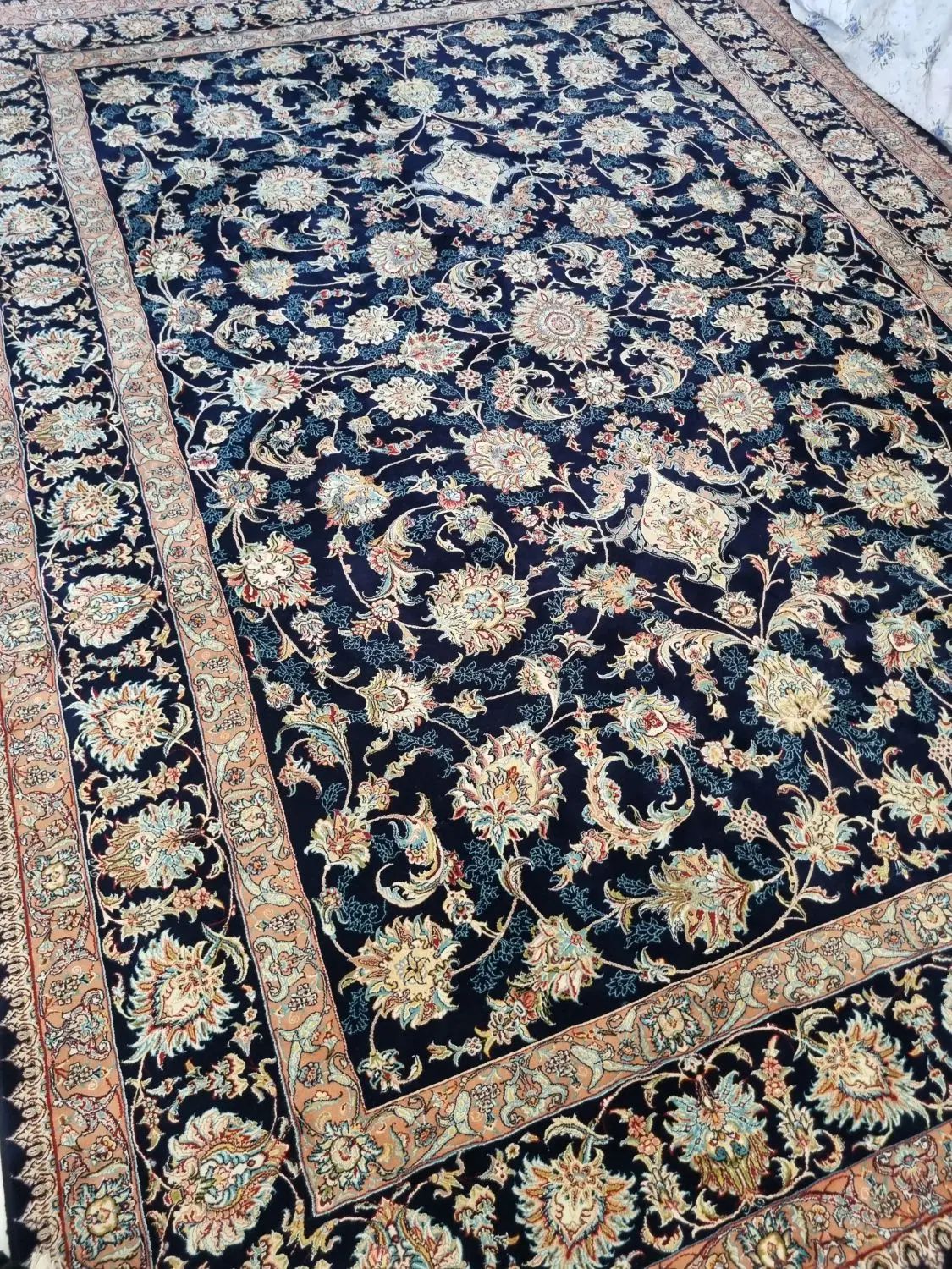 یک جفت ۹متری۷۰۰شانه تراکم۲۵۵۰تمام نخ زیبا|فرش|اصفهان, خانه اصفهان|دیوار