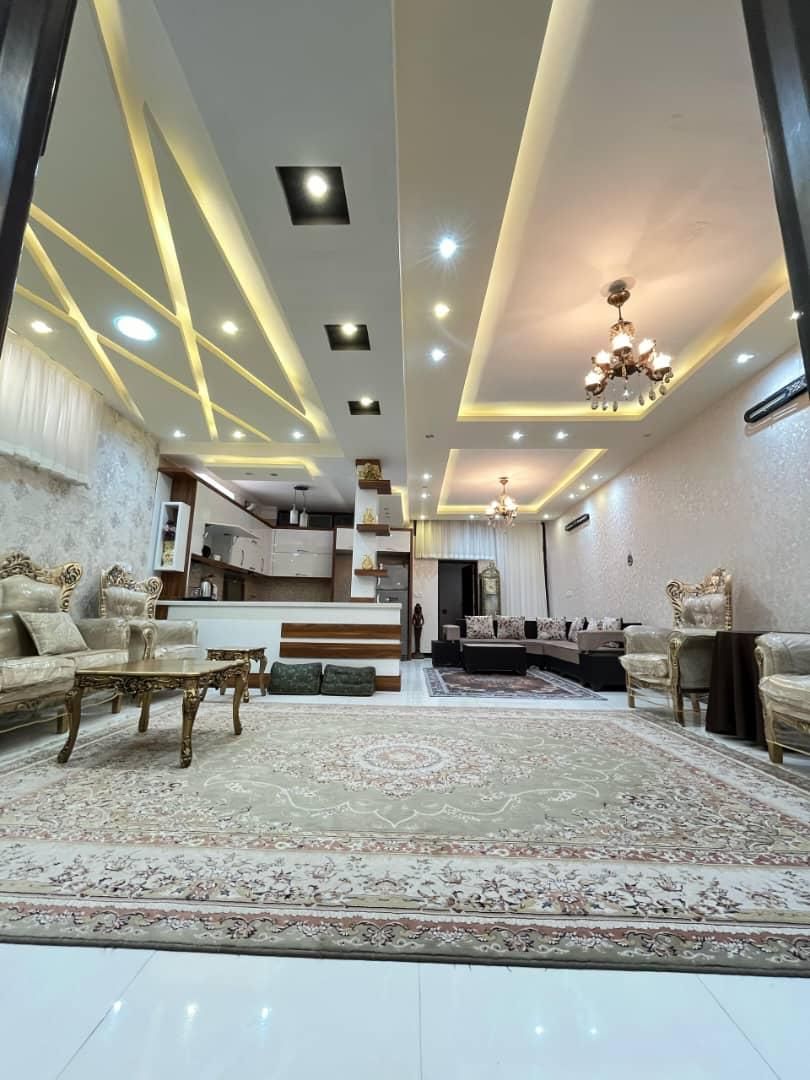 منزل شیک دوخواب پارکینگ دار ،نوساز، سوییت|اجارهٔ کوتاه‌مدت آپارتمان و سوئیت|یزد, |دیوار