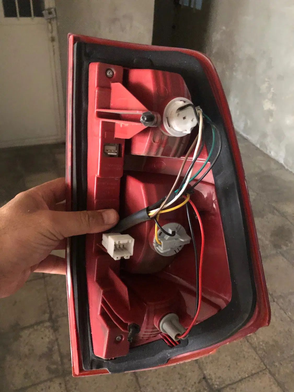 چراغ عقب ام وی ام سمت چپ و سمت راستx33 new|قطعات یدکی و لوازم جانبی|تهران, صفا|دیوار