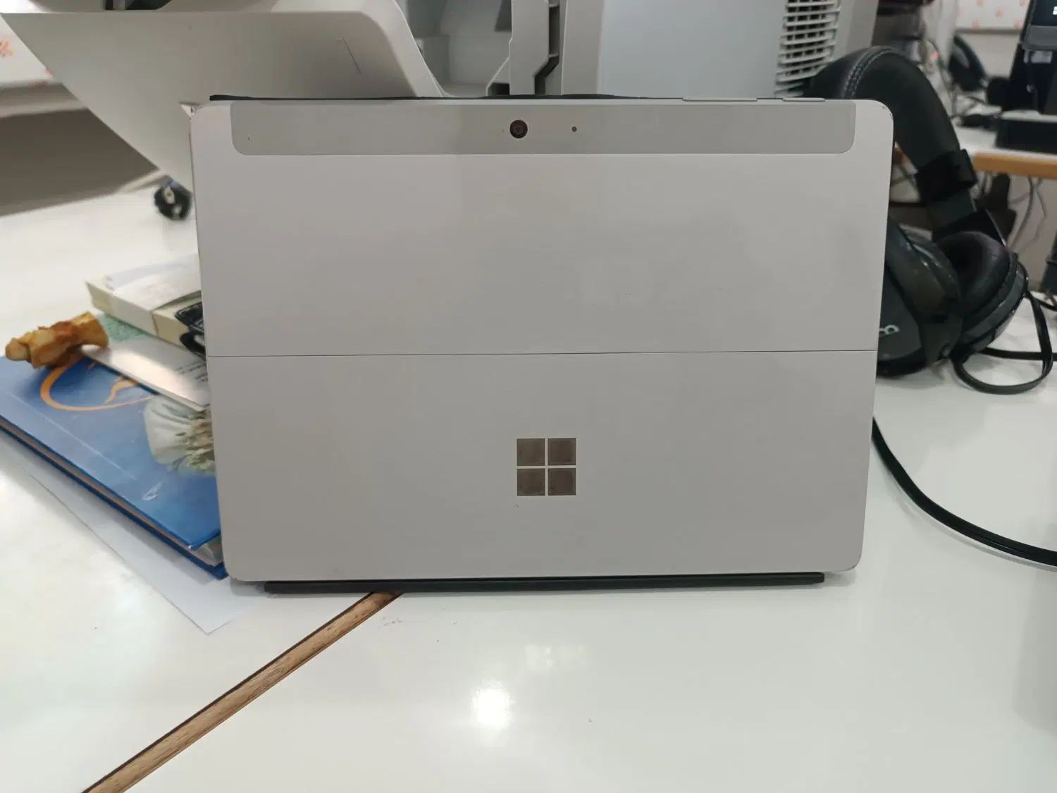 surface go 1|رایانه همراه|تهران, فلسطین (میدان انقلاب)|دیوار
