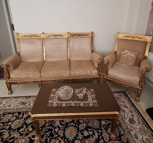 مبلمان ۹ نفره چوب گردو اصل|مبلمان خانگی و میز عسلی|تهران, شهرک تختی|دیوار