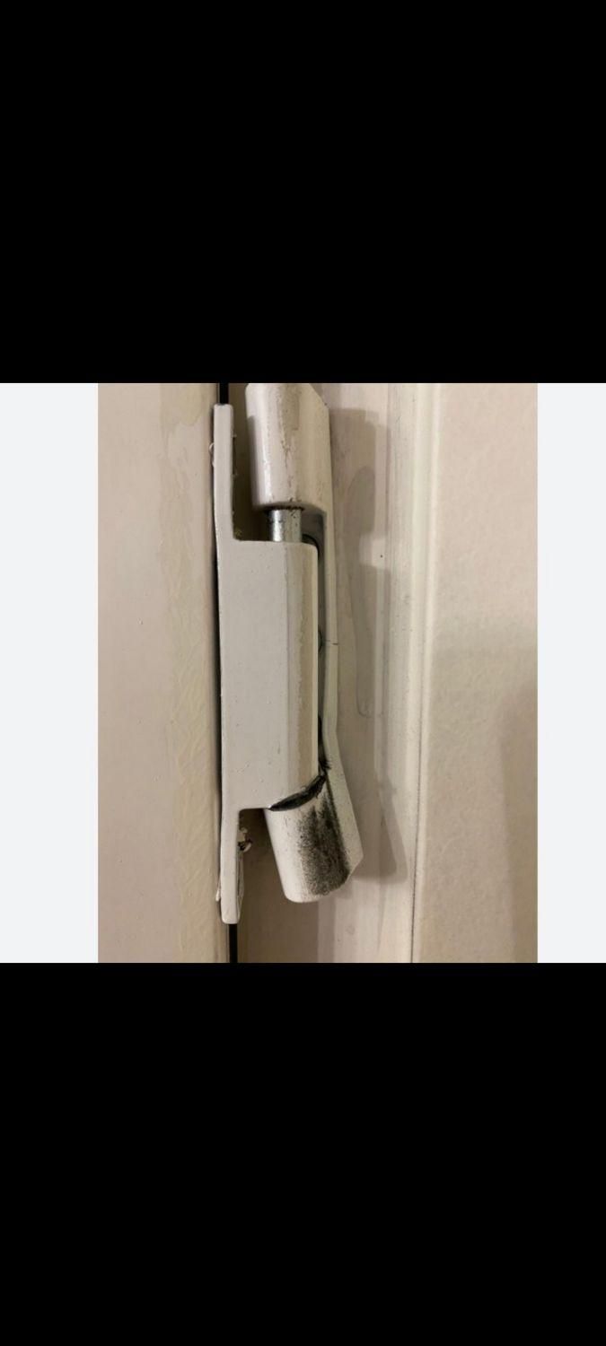 کلیه تعمیرات و رگلاژ پنجره و درب upvc دوجداره|خدمات پیشه و مهارت|پرند, فاز ۴|دیوار